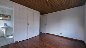 vendo_casa_esquinera_en_cedrit_1777223504-7525_5568.jpeg