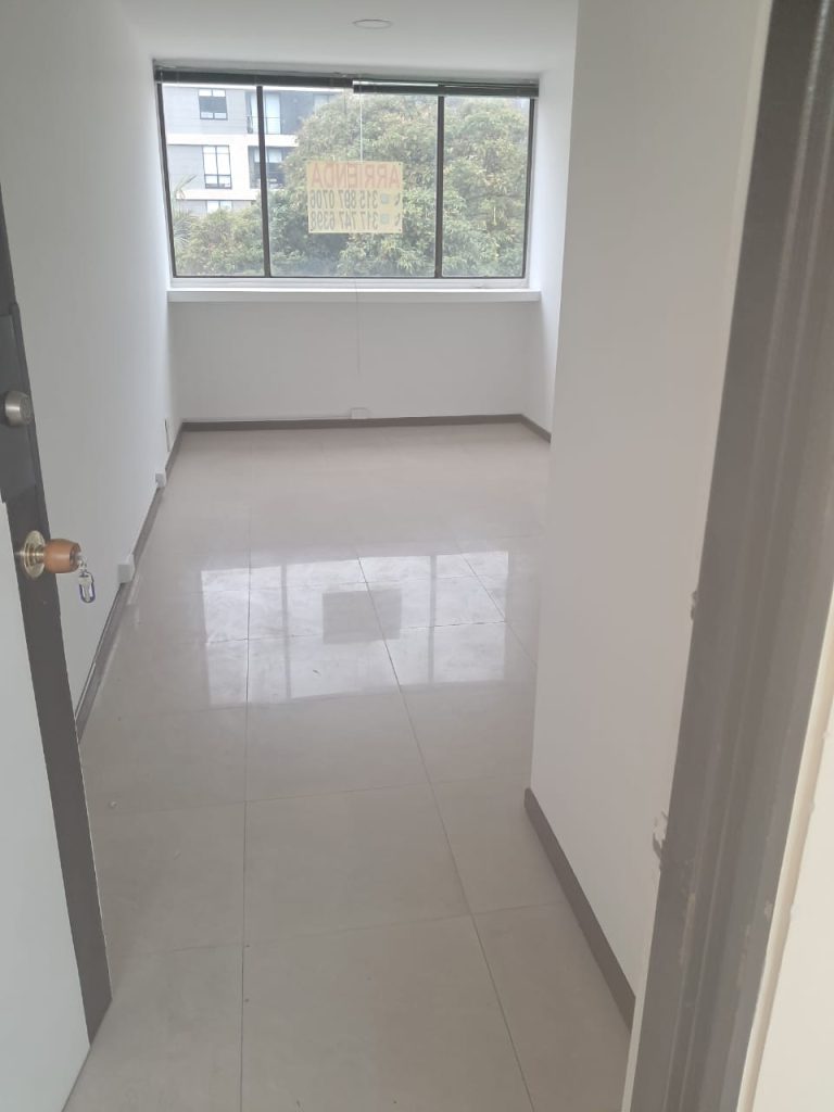 Oficina en Arriendo