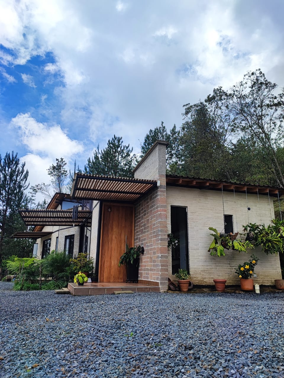 Alquiler dos casas campestres en unidad cerrada, La Ceja, Antioquia.