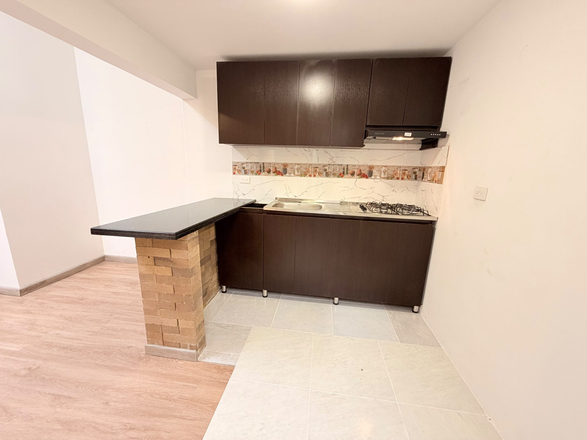 Arriendo Apto en Cota Centro – $2.700.000 con servicios incluidos