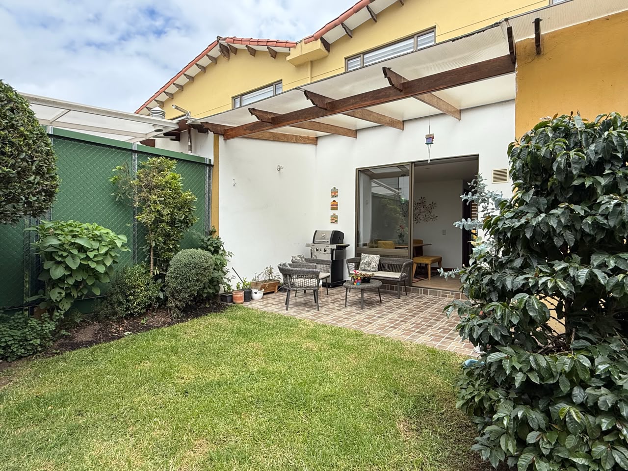 Arriendo Casa Cota conjunto Cerrado $ 4.600.000