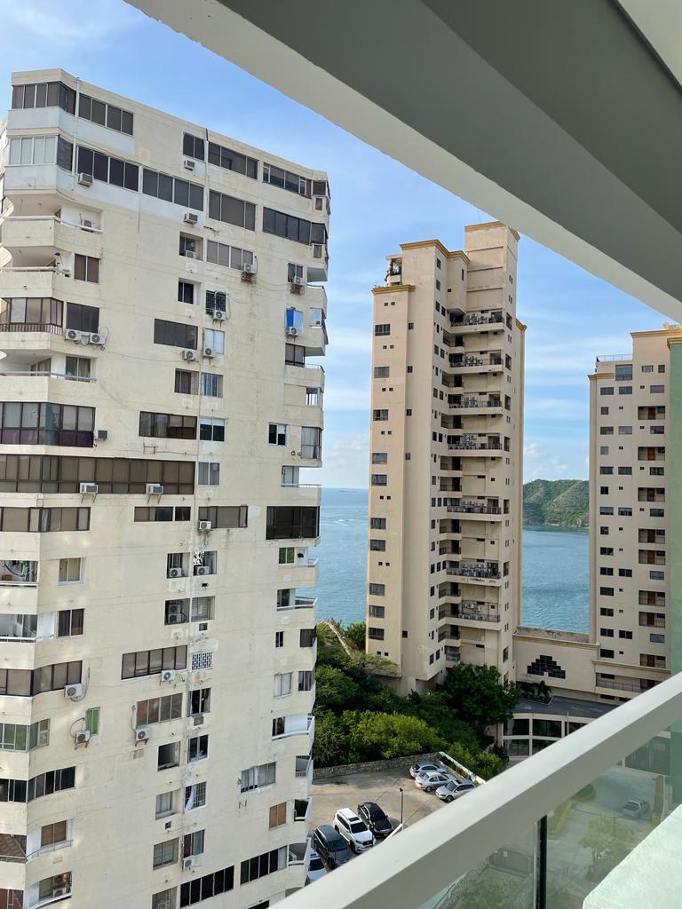 Arriendo apartamento en Ambar Roca Rodadero | sin muebles