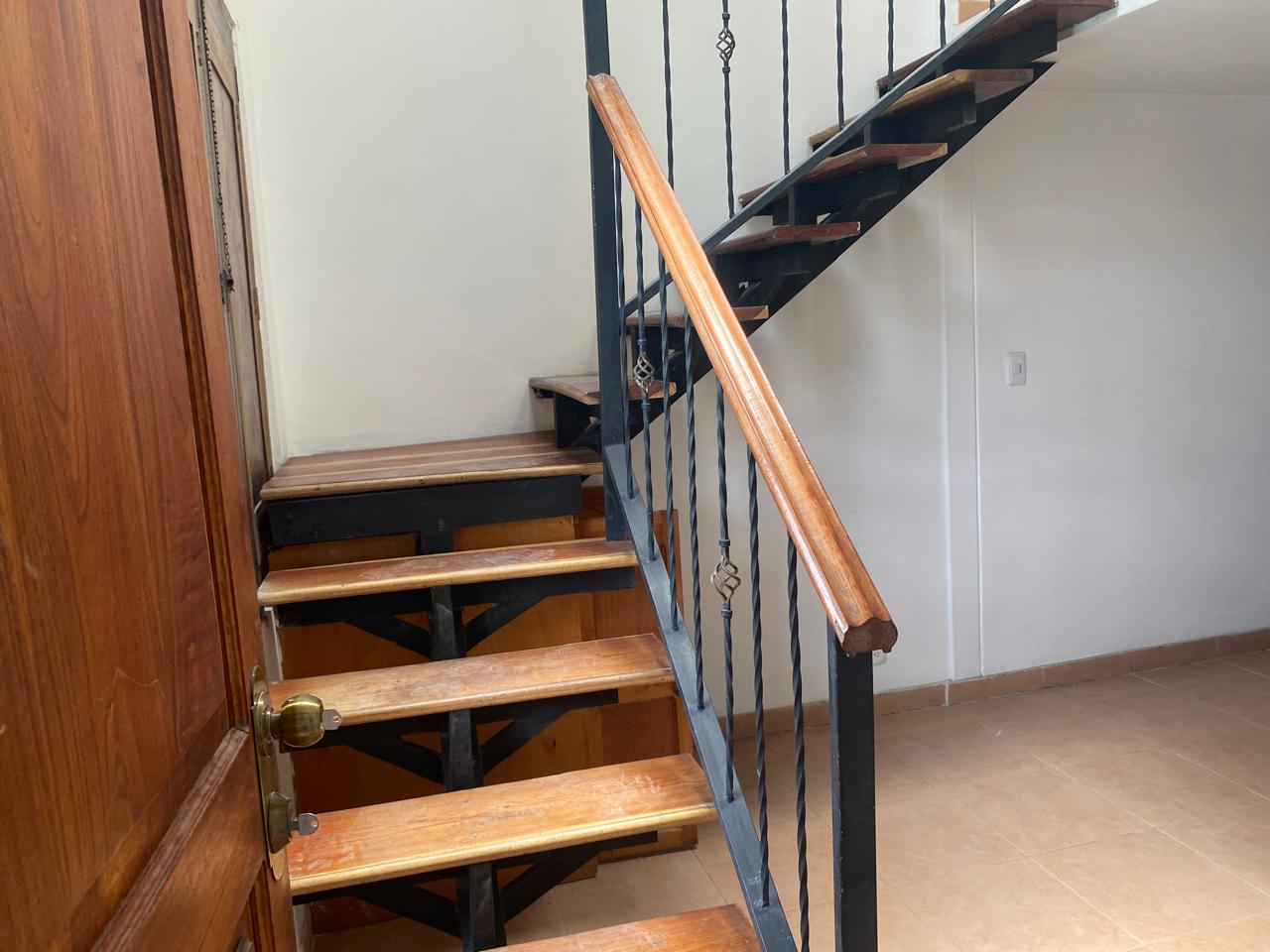 ARRIENDO APARTAESTUDIO VERSALLES MANIZALES | 40MTS2