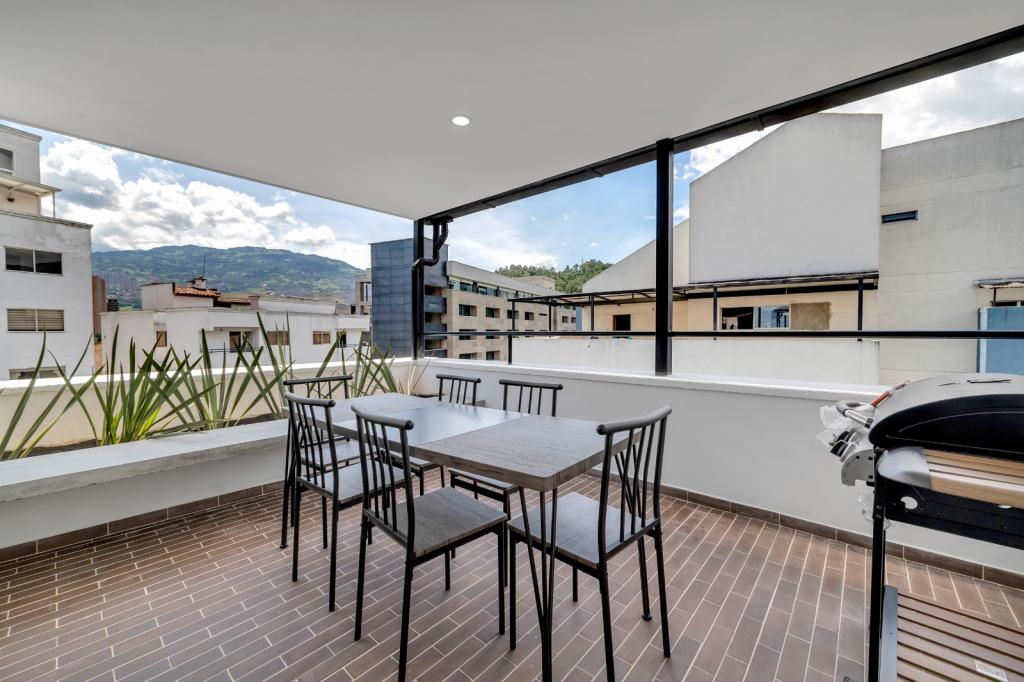 Penthouse Amoblado en Arriendo en el Estadio
