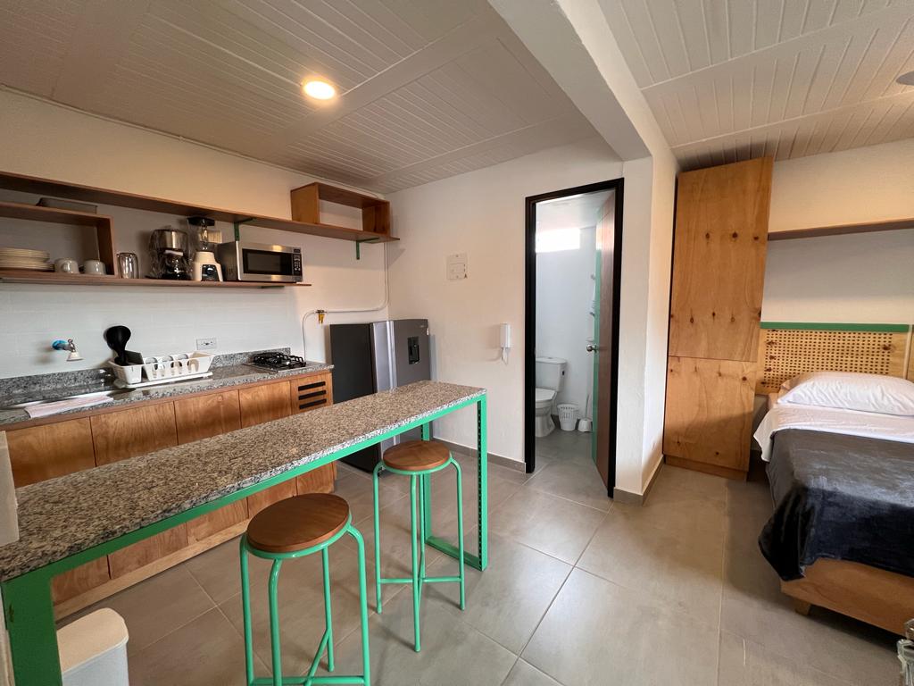 HABITACIÓN DISPONIBLE EN SAN JUAN CON LA 70