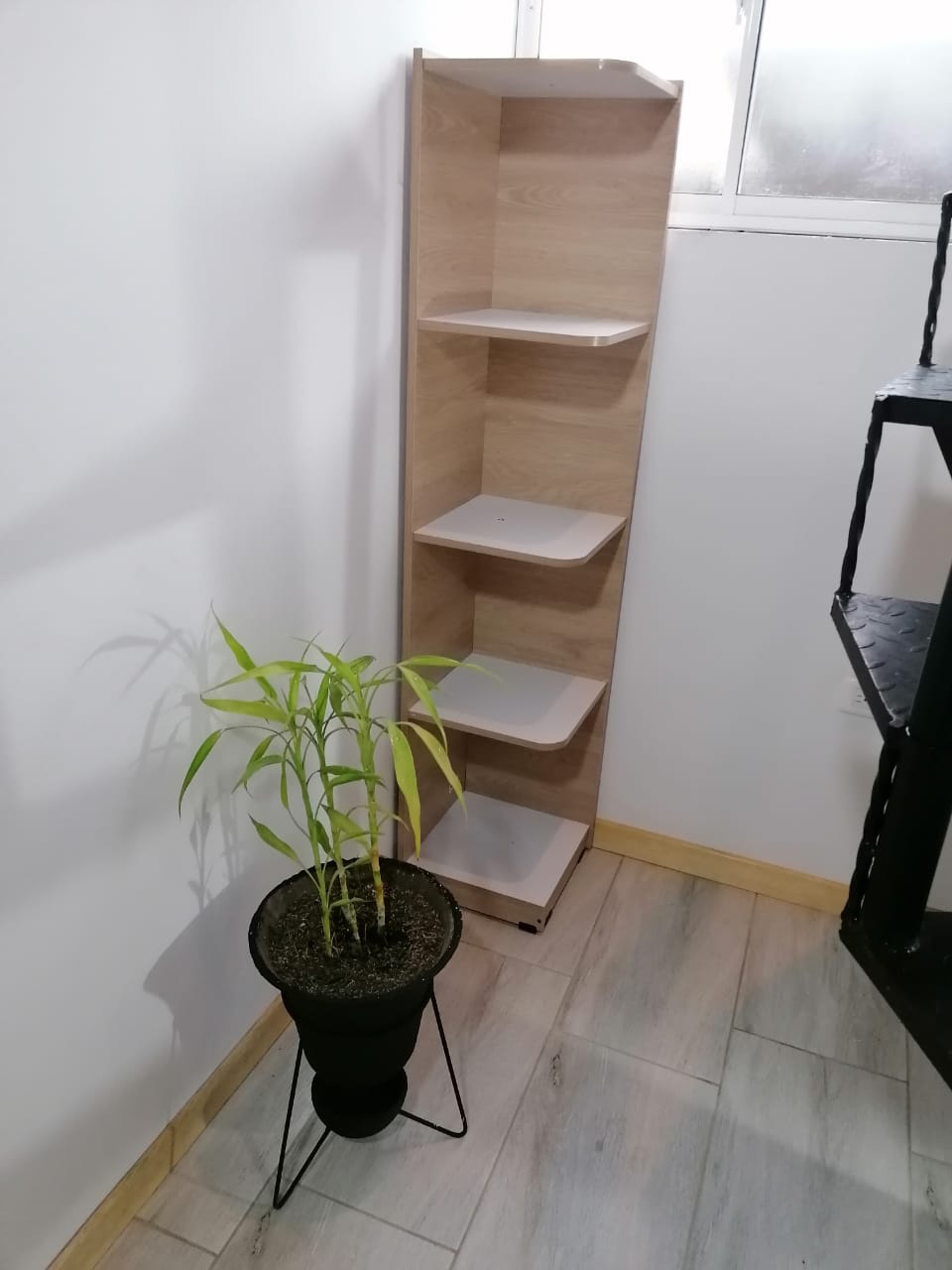 APARTAMENTO DÚPLEX AMOBLADO EN ARRIENDO-CERCA DE LA 70