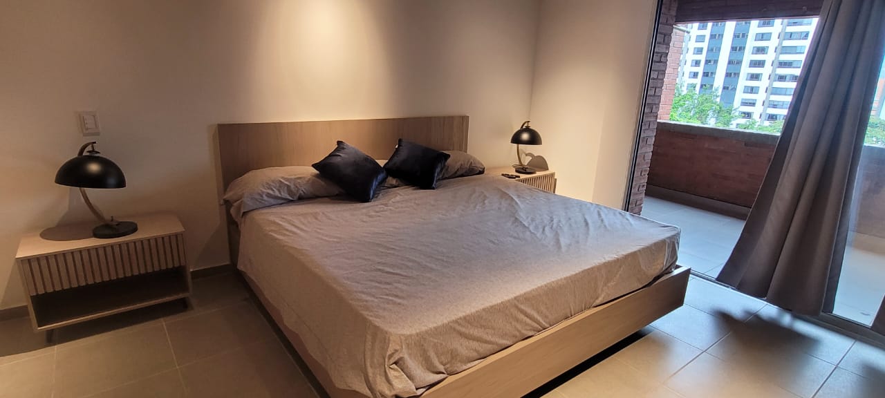 Hermoso Apartaestudio Dúplex Amoblado en el Poblado