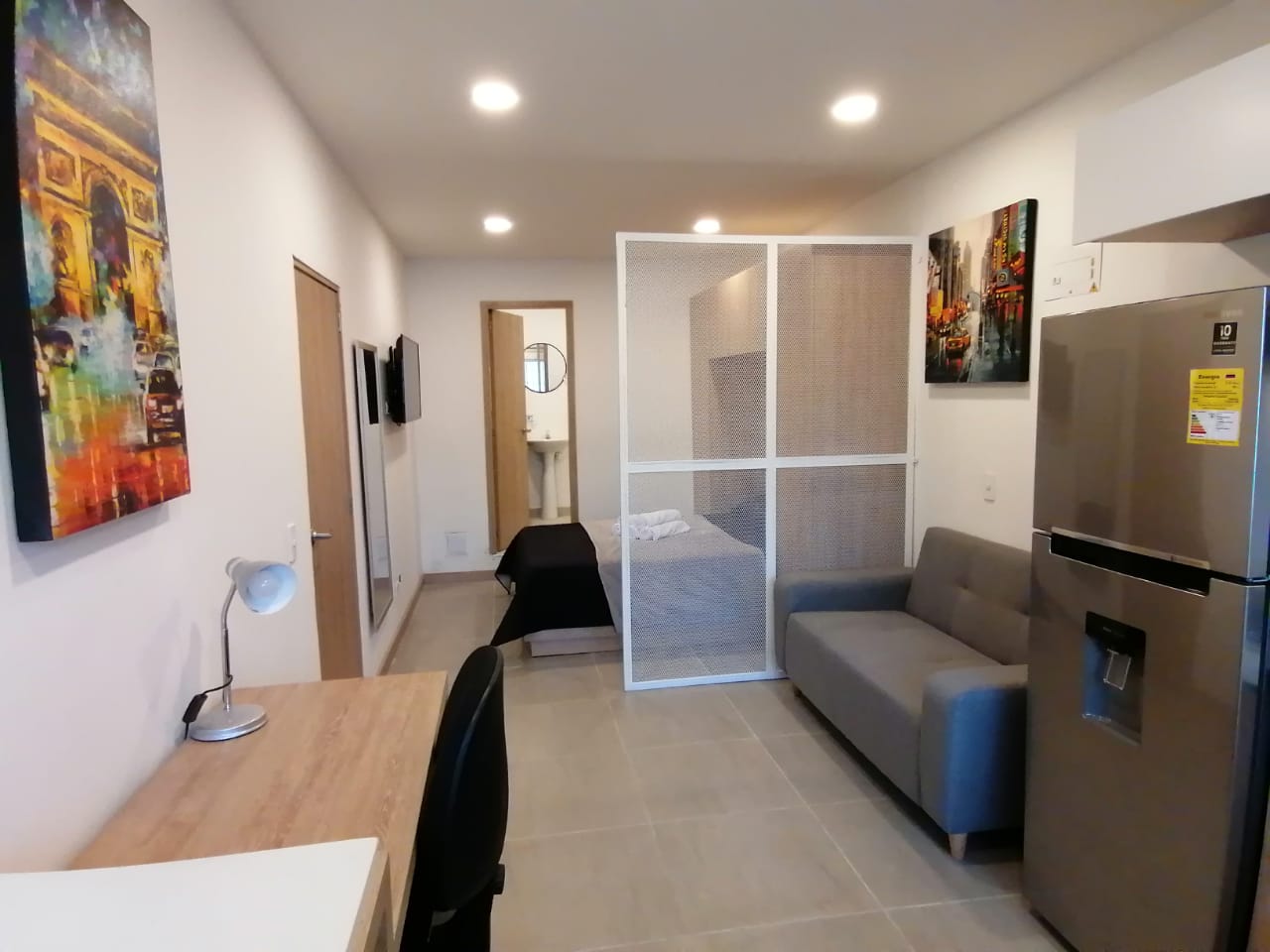 APARTAESTUDIO AMOBLADO EN ARRIENDO-CERCA DE LA 70 Y DEL ESTADIO