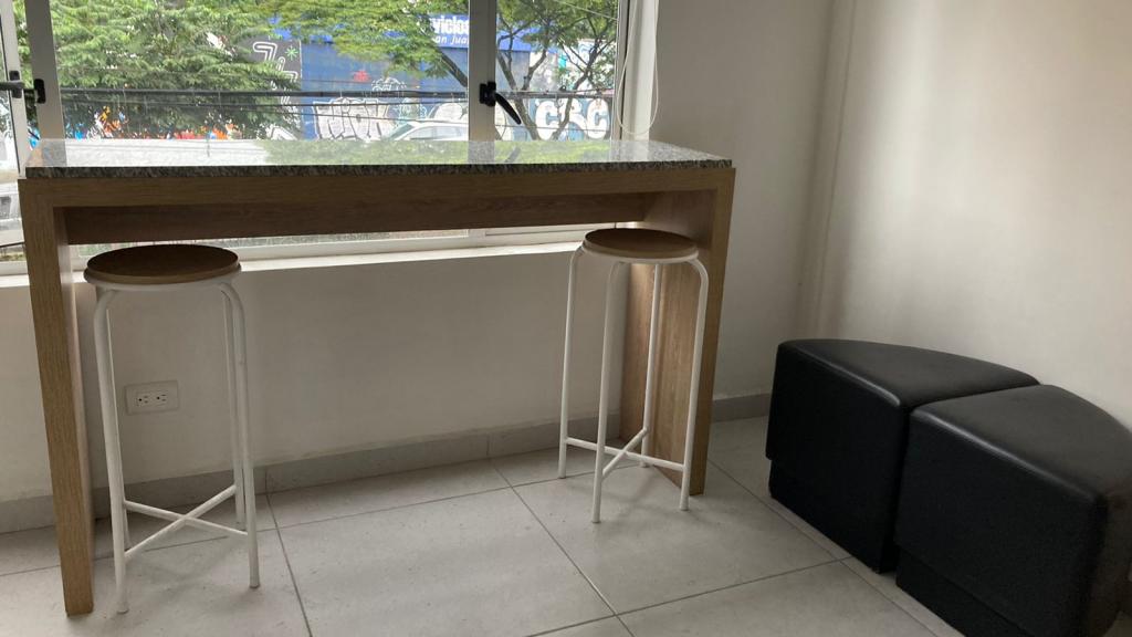 APARTAESTUDIO AMOBLADO EN ARRIENDO EN FLORIDA NUEVA CERCA DE LA 70