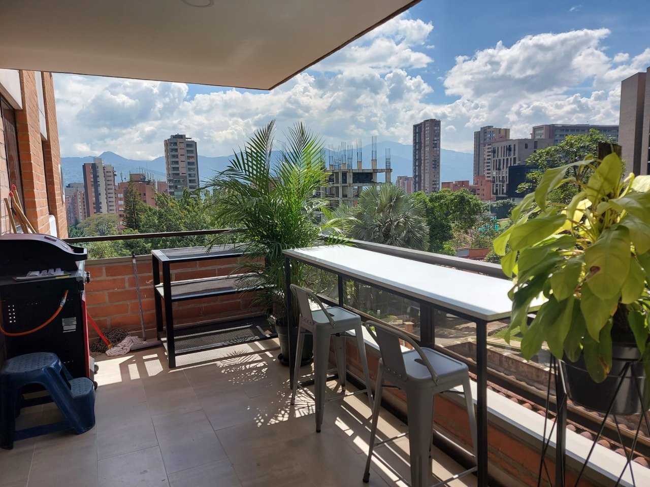 APARTAMENTO EN ARRIENDO- EL POBLADO- LA LINDE