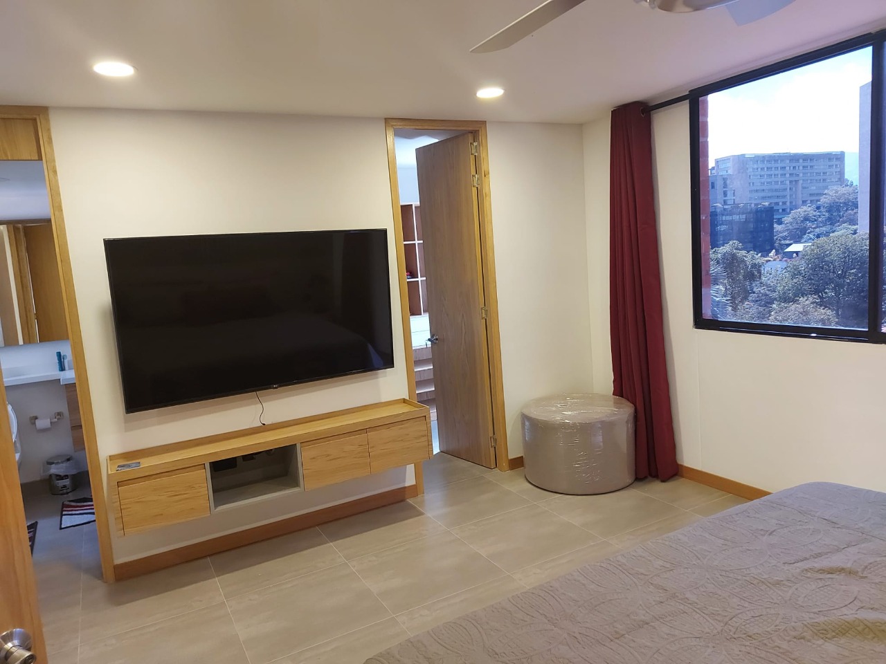 APARTAMENTO EN ARRIENDO- EL POBLADO- LA LINDE