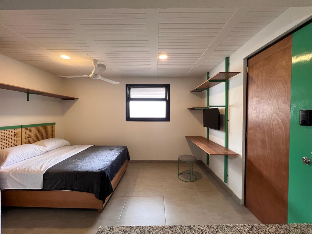 APARTAESTUDIO AMOBLADO EN ARRIENDO PRADO