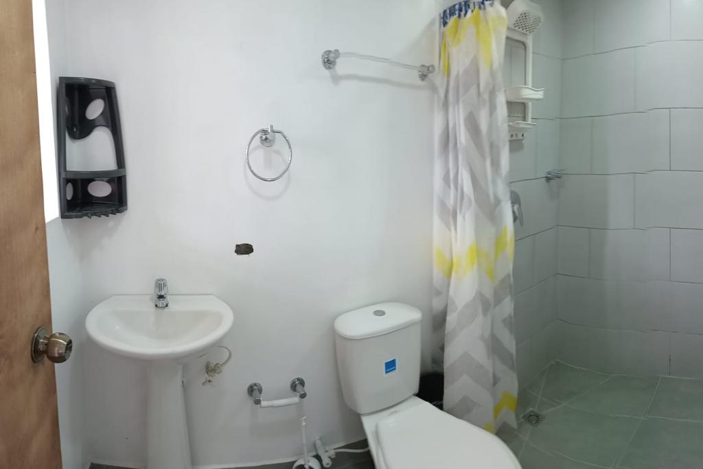 APARTAMENTO AMOBLADO EN ARRIENDO CERCA DE LA 70 Y DEL ESTADIO