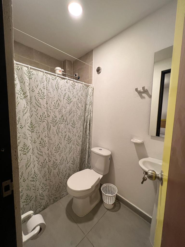 APARTAESTUDIO EN ARRIENDO EN PRADO