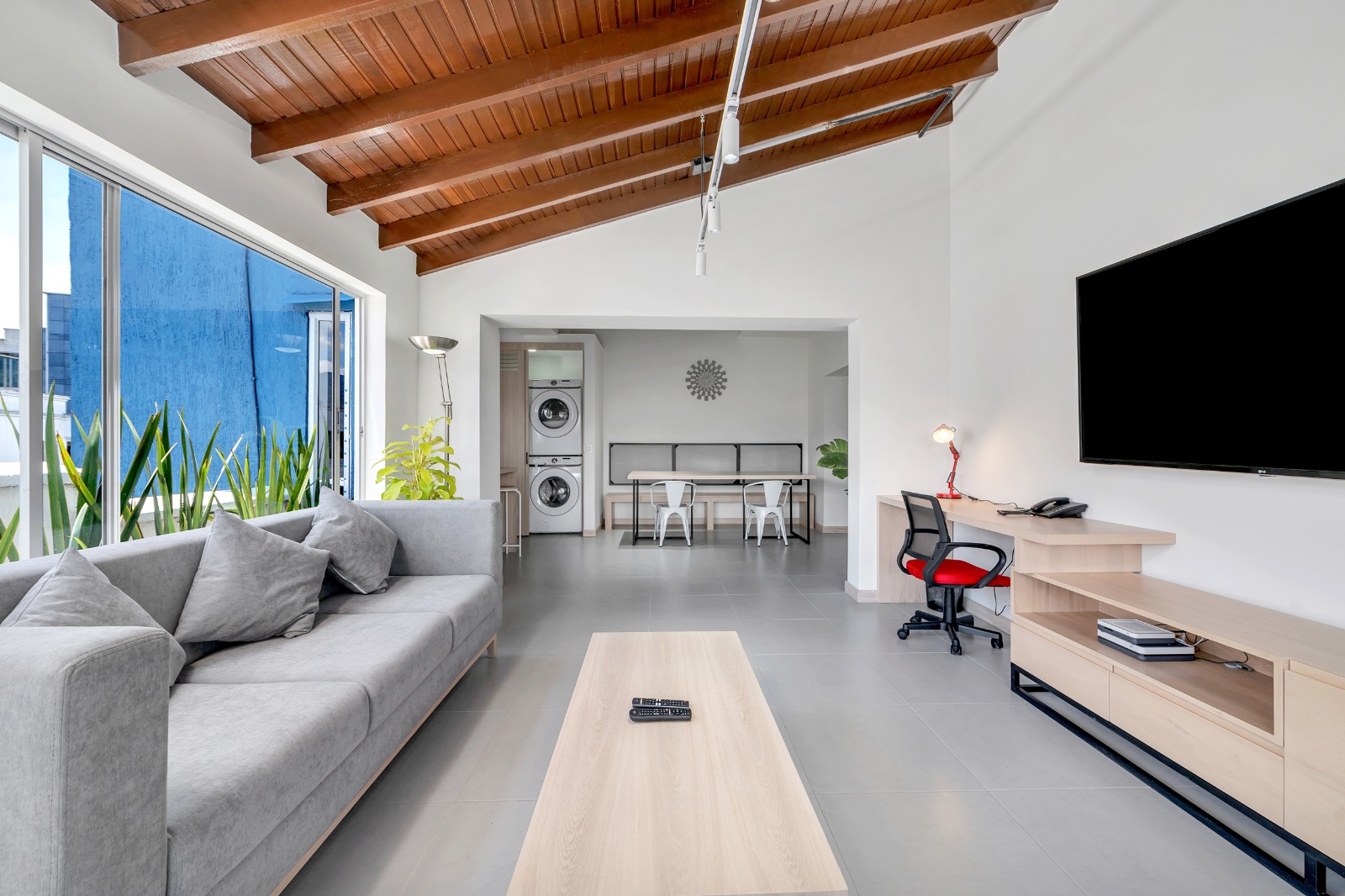 PENTHOUSE EN ARRIENDO SECTOR LAURELES ESTADIO