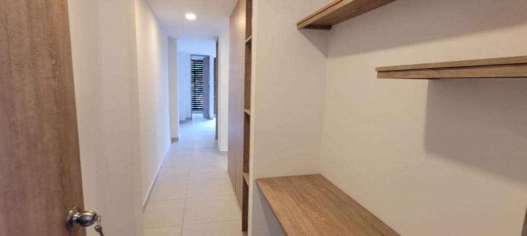 APARTAESTUDIO AMOBLADO EN ARRIENDO EN VILLA HERMOSA LA MANSION