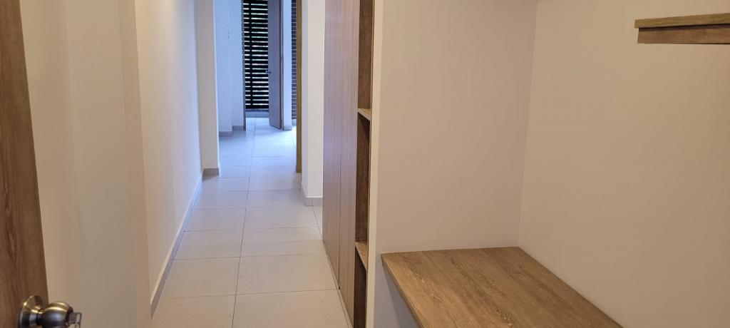APARTAESTUDIO AMOBLADO EN ARRIENDO EN VILLA HERMOSA LA MANSION