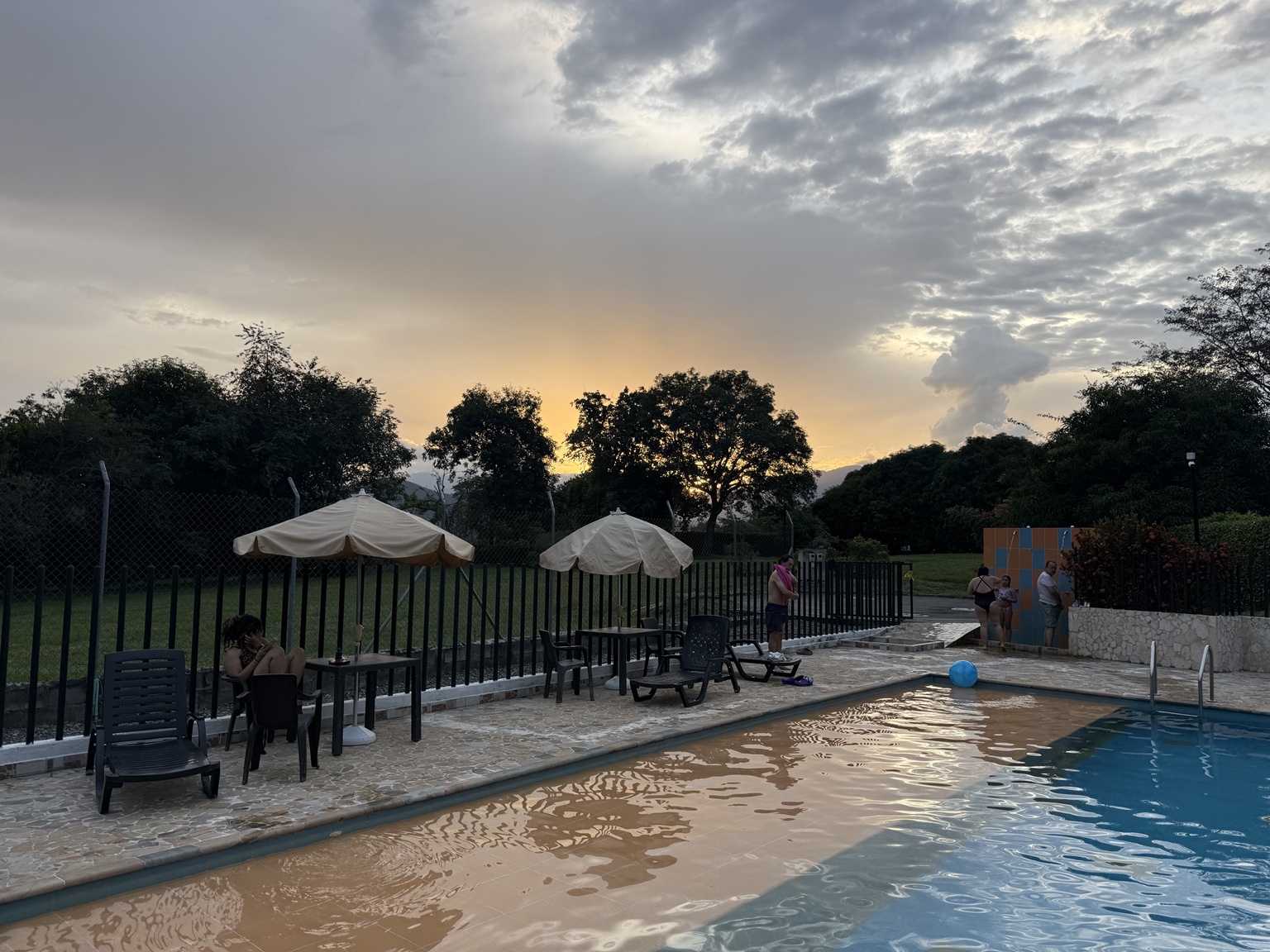 Arriendo por meses casa Campestre amoblada Sopetran
