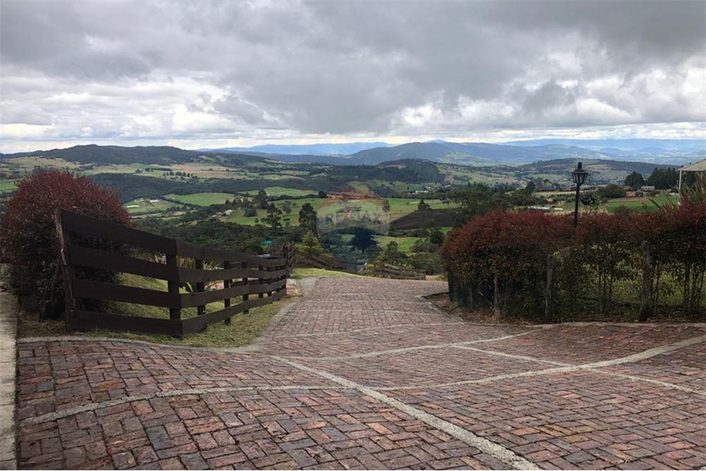 BODEGA VITRINA EN ARRIENDO, FACATATIVA