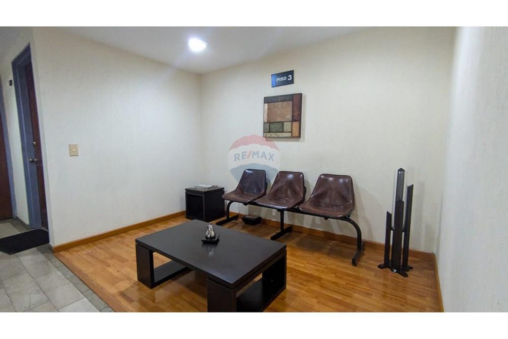 Arriendo Oficina en Santa Barbara Usaquen