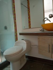 EN EL REFUGIO APARTAESTUDIO PARA ALQUILAR . VALOR $1.350.000 SERVICIOS INCLUIDOS