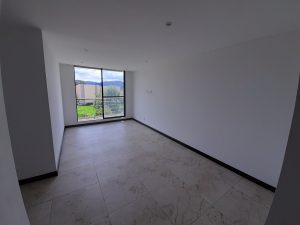 Excelente apartamento cerco a CC fontanar y Centro chia y vias principales.