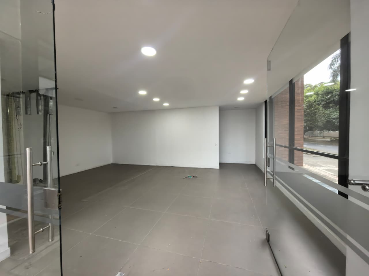Renta Edificio 11 apartaestudios Sur Cali