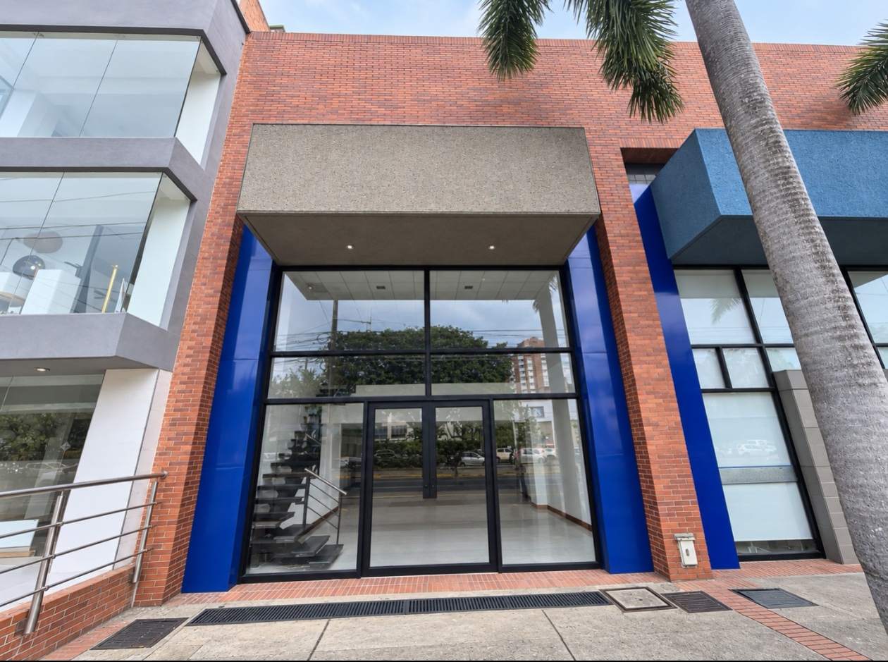 LOCAL EN ALQUILER DE 180 M² | UBICACIÓN ESTRATÉGICA EN EL SUR DE CALI