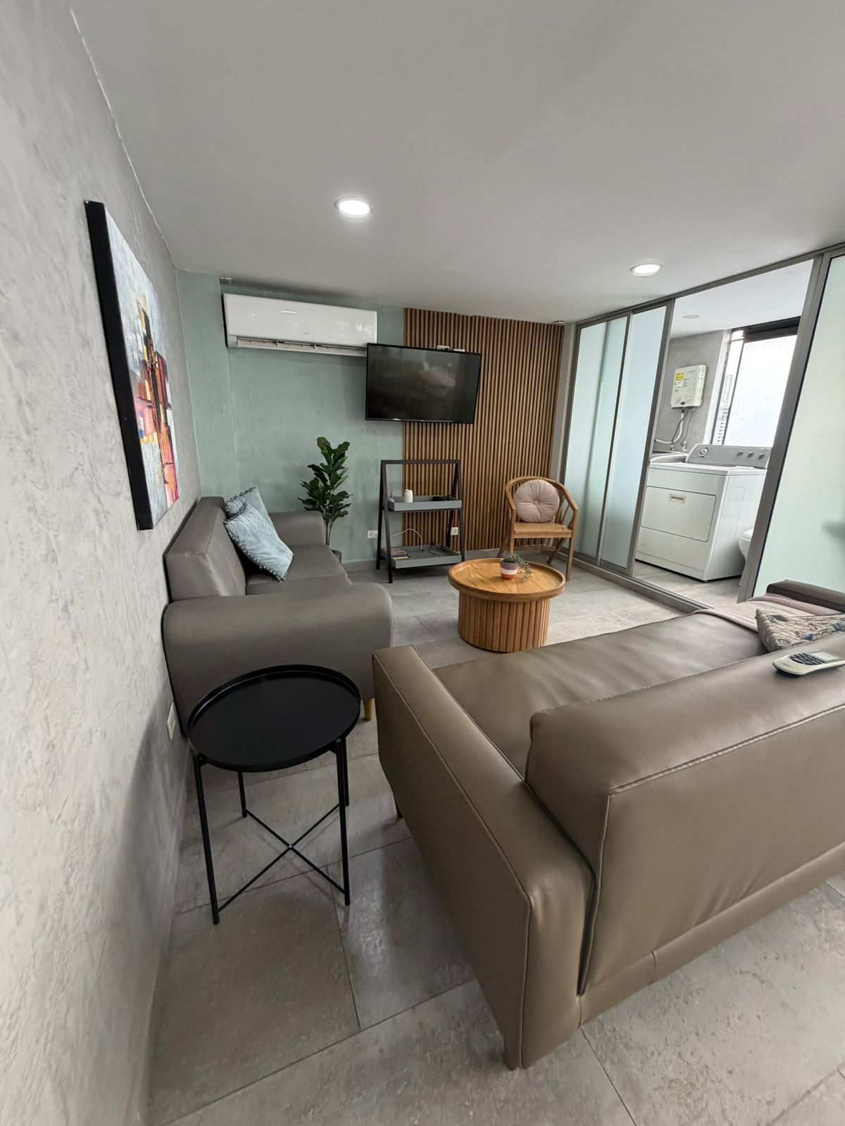 Apartamento amoblado en El Poblado – Loma del Indio