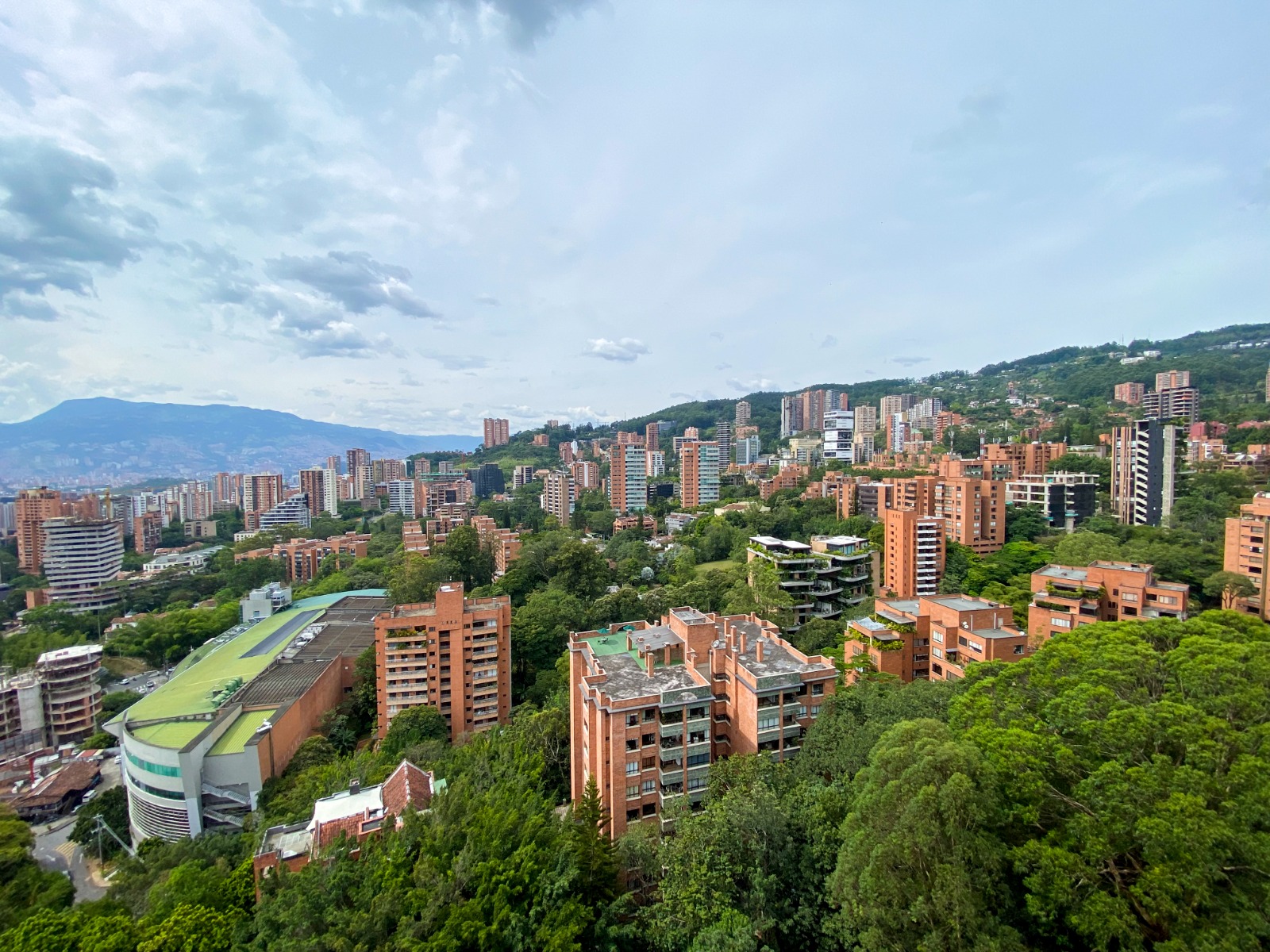Apartamento Amoblado en El Poblado, Vizcaya