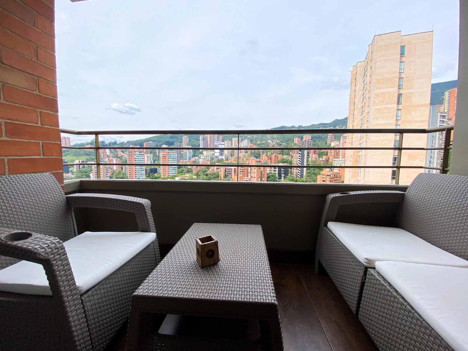 Apartamento Amoblado en El Poblado, Vizcaya