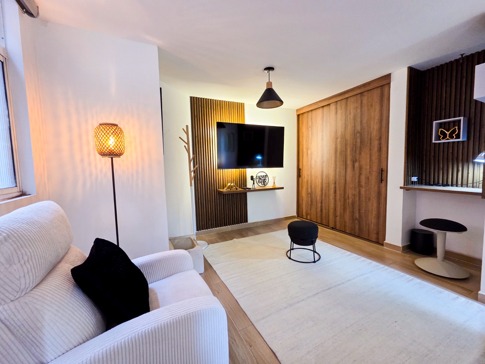 Apartamento Amoblado en El Poblado, San Lucas.