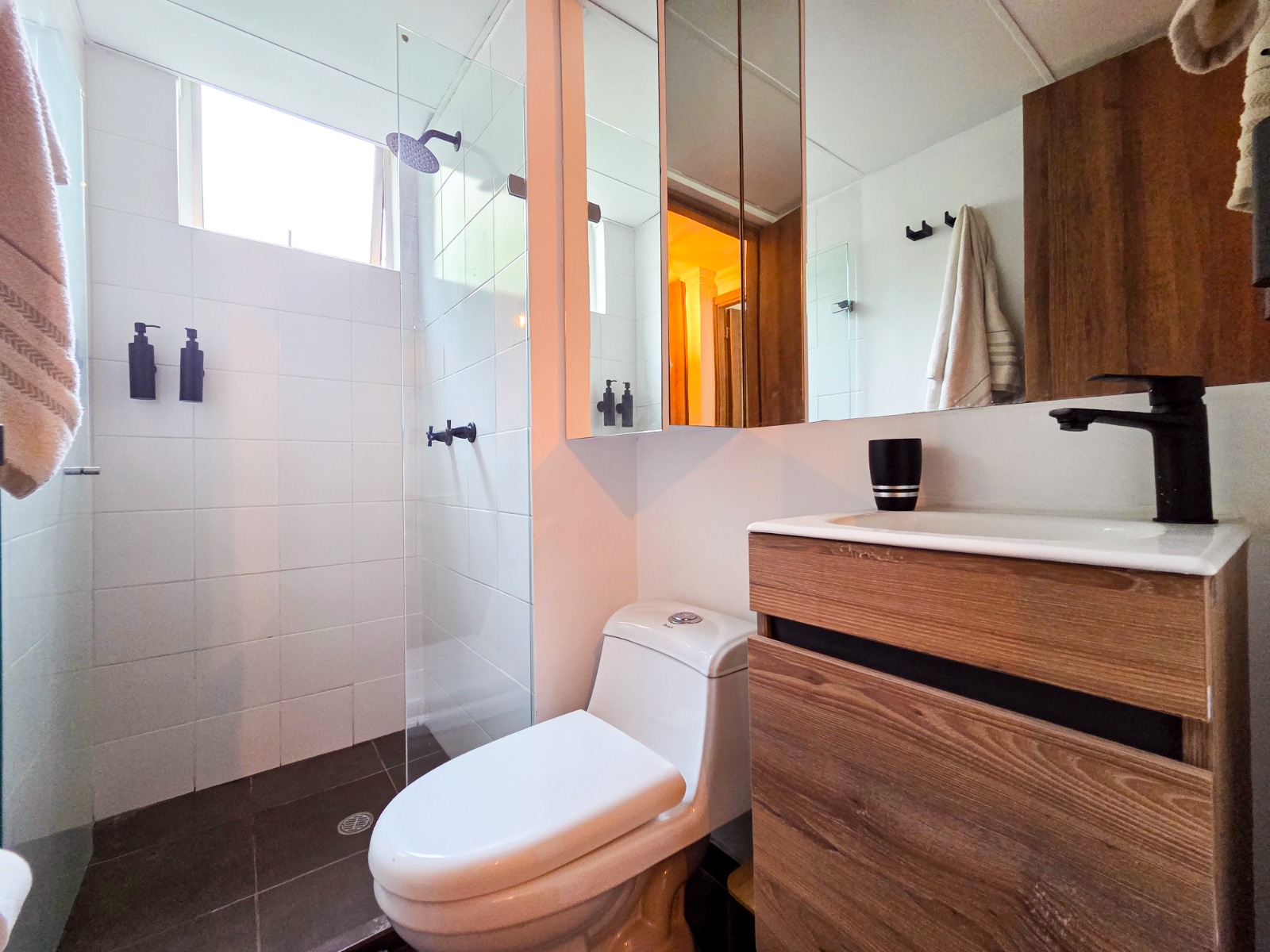 Apartamento Amoblado en El Poblado, San Lucas.