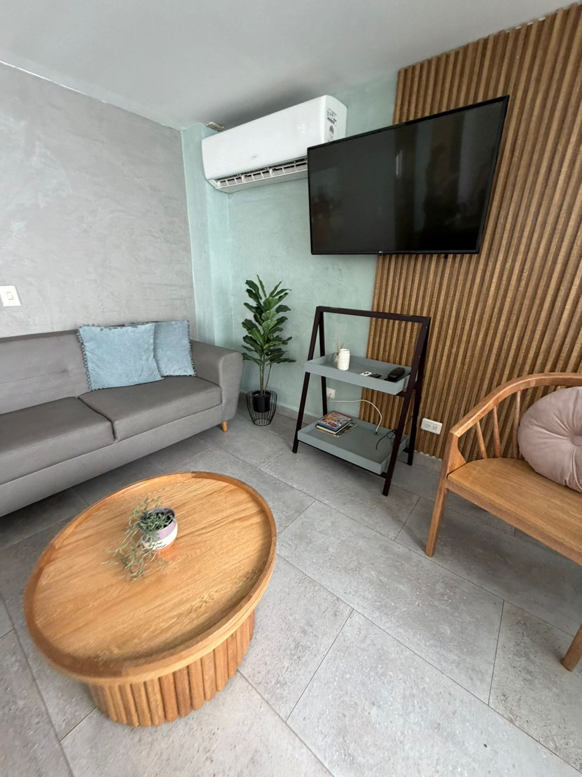 Apartamento amoblado en El Poblado – Loma del Indio