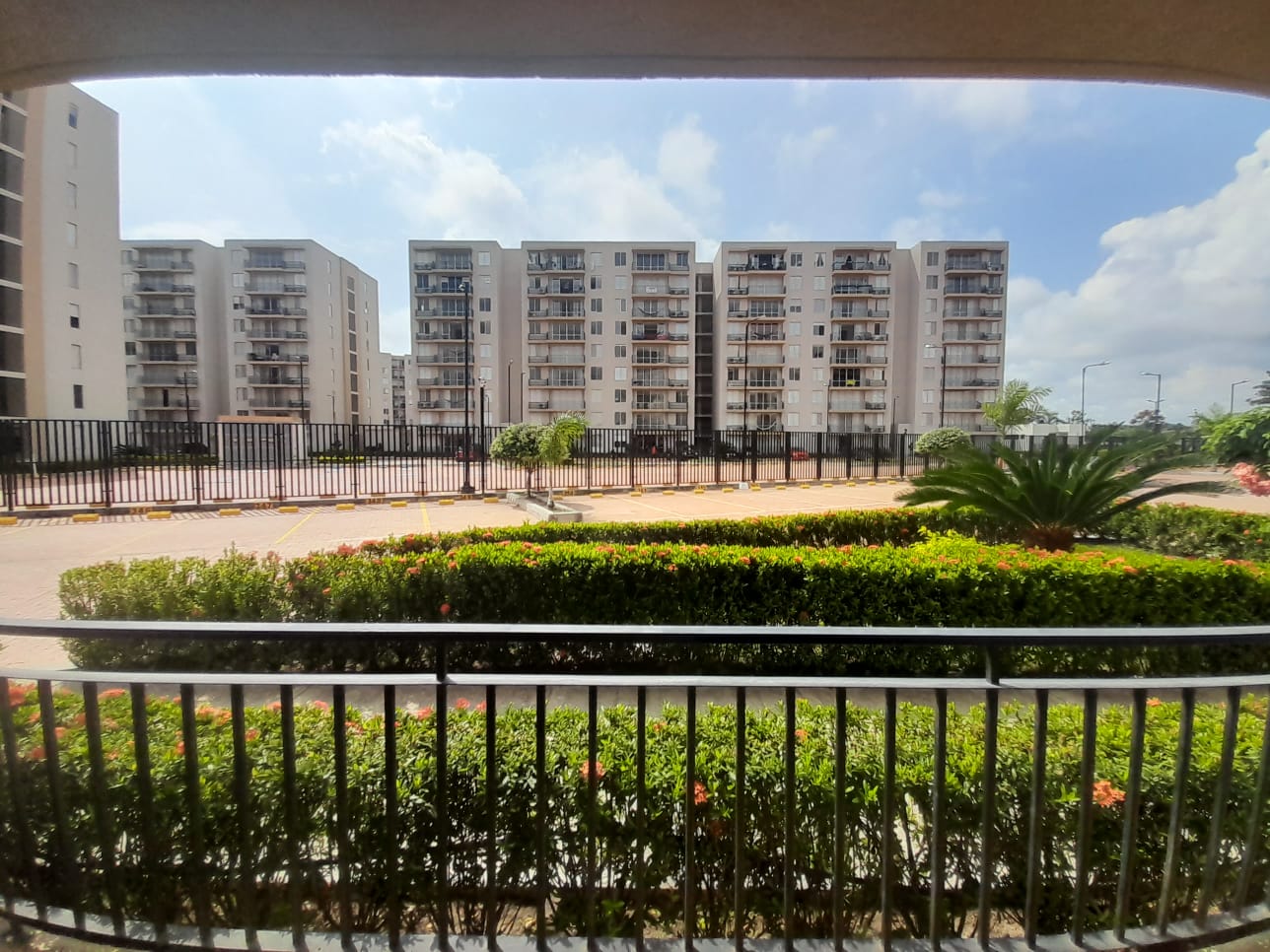 APARTAMENTO EN VENTA O ARRIENDO ROSARIO LAS PALMAS, RICAURTE C/MARCA