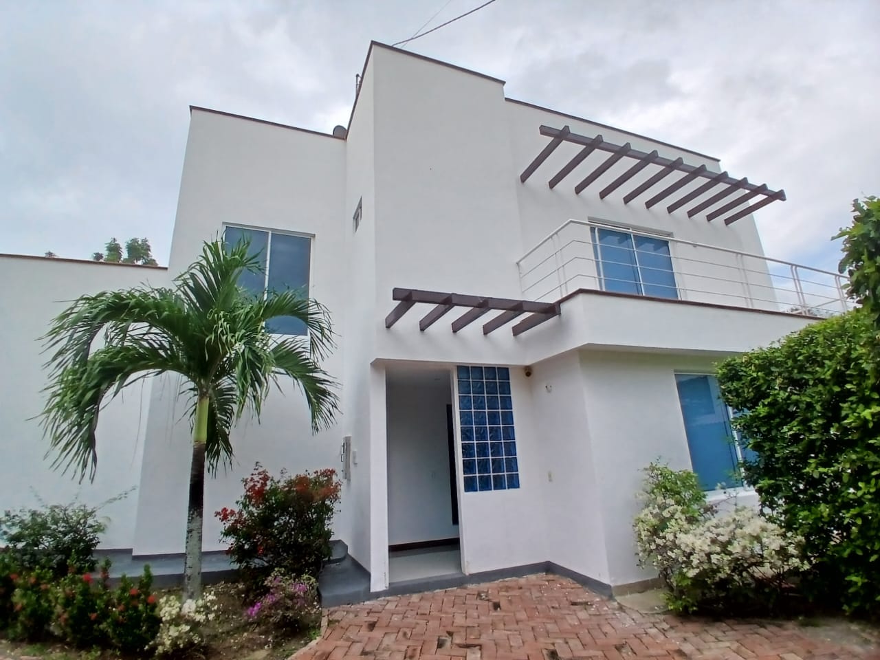 CASA EN ARRIENDO CONJUNTO CAMPESTRE VILLA MARIA GIRARDOT