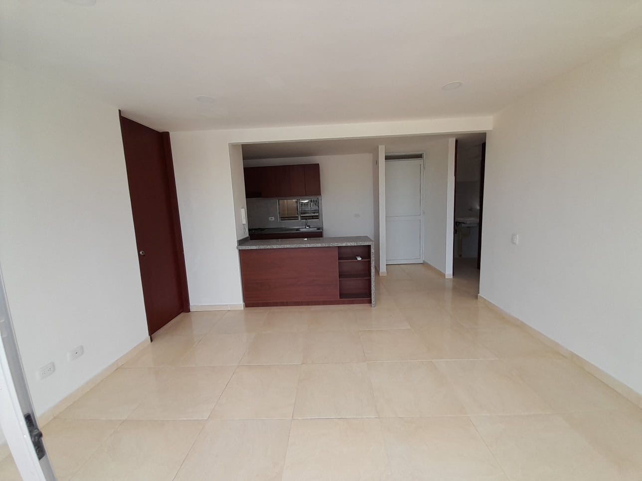 APARTAMENTO EN ARRIENDO LAS PALMAS PARAISO, RICAURTE C/MARCA