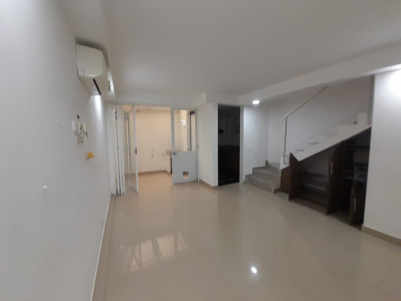 CASA EN VENTA O ARRIENDO BAHIA SOLERO MALAGA RICAURTE C/MARCA