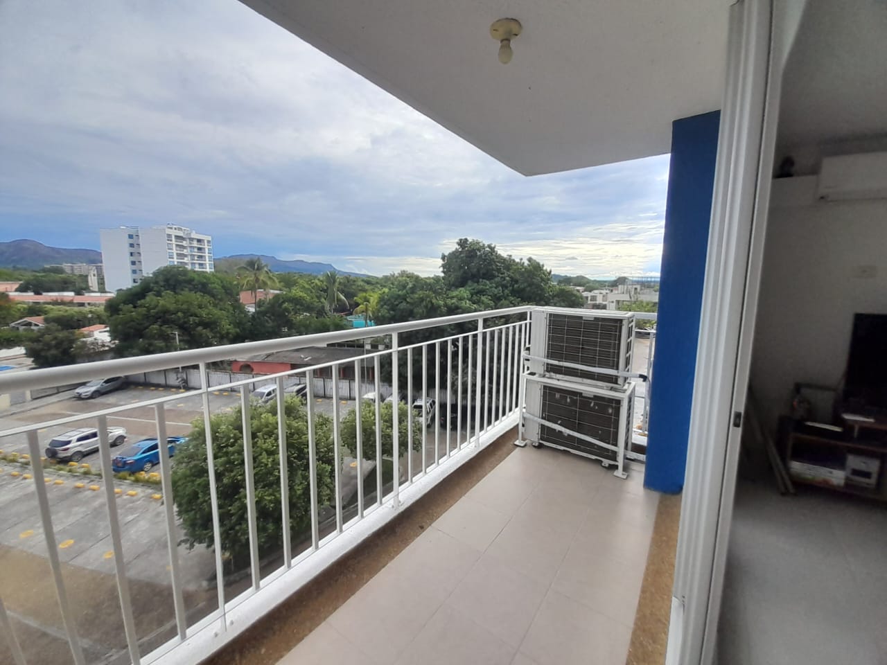 APARTAMENTO EN VENTA O ARRIENDO PUERTO AZUL RICAURTE C/MARCA