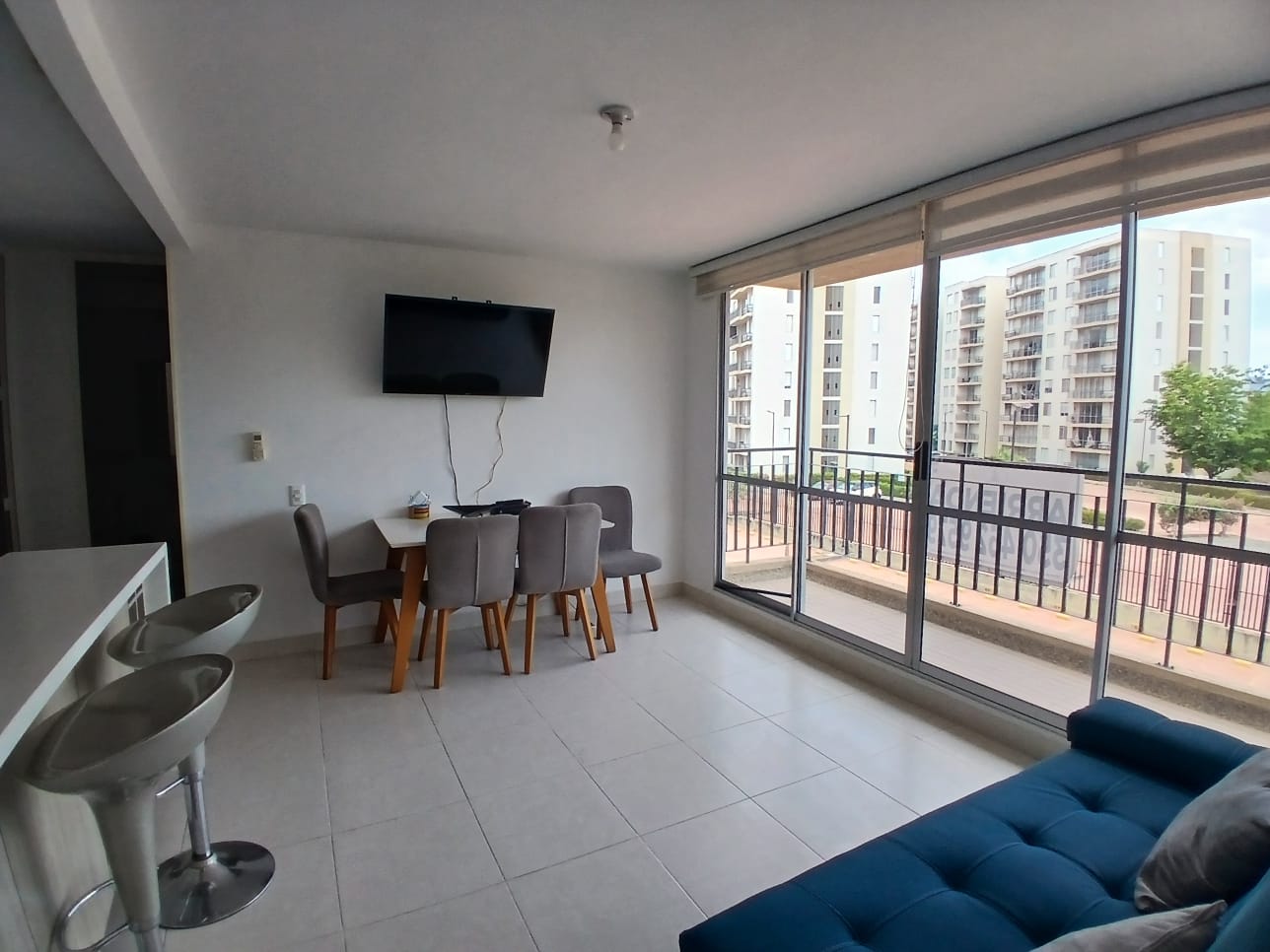 APARTAMENTO AMOBLADO EN ARRIENDO MANACA LAS PALMAS, RICAURTE