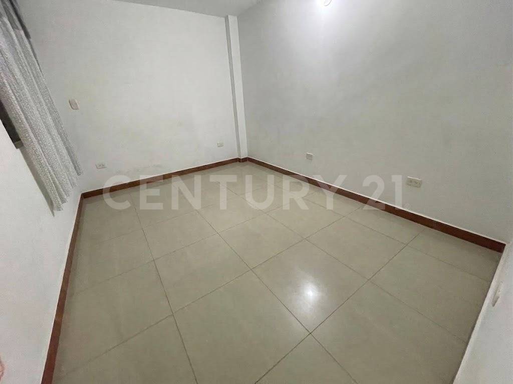 ALQUILER EDIFICIO SAN NICOLAS