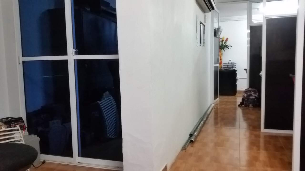 Local comercial frente avenida via Ternera, Cgena
