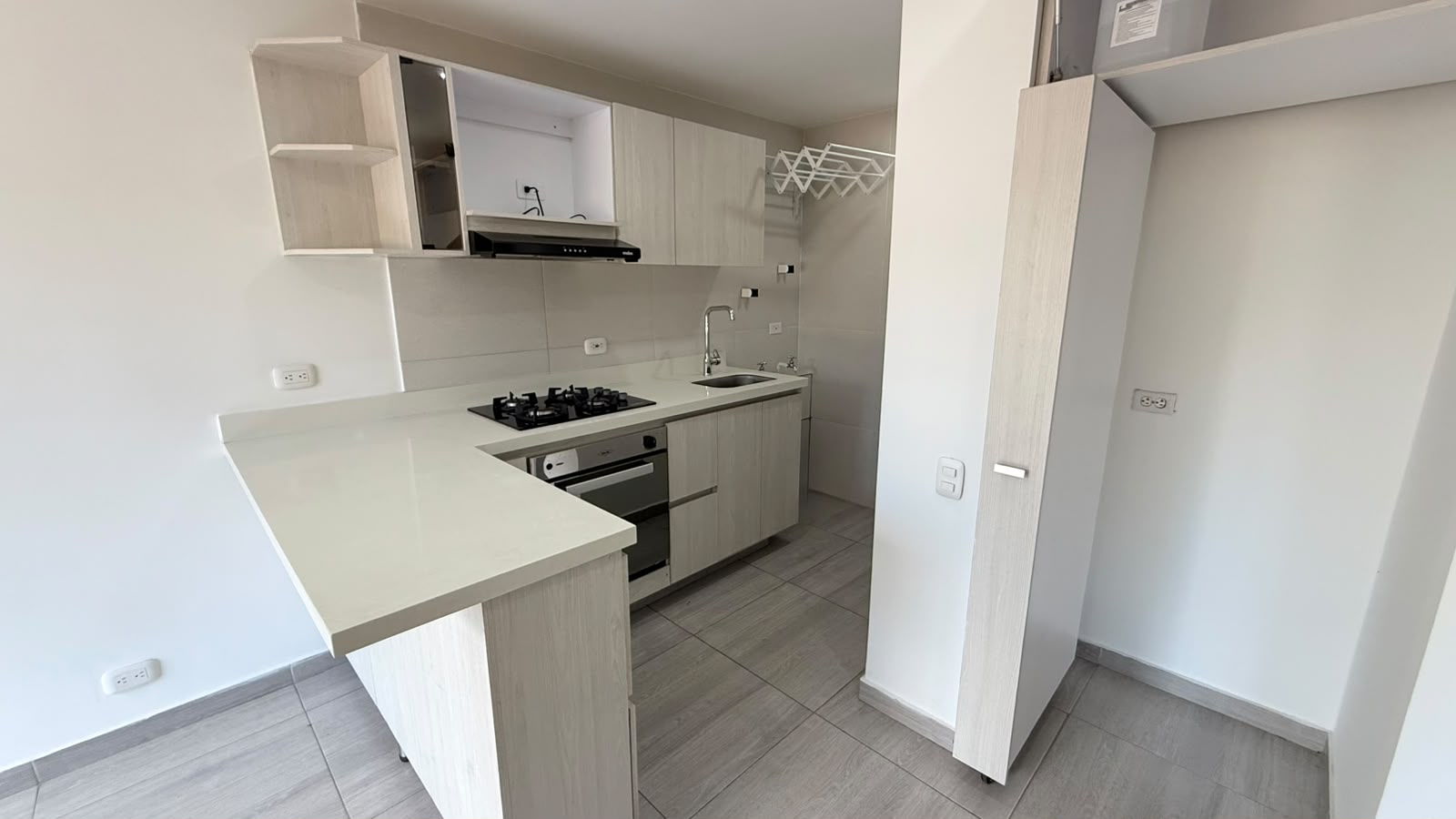 Arriendo Apartaestudio 38m2 Niza
