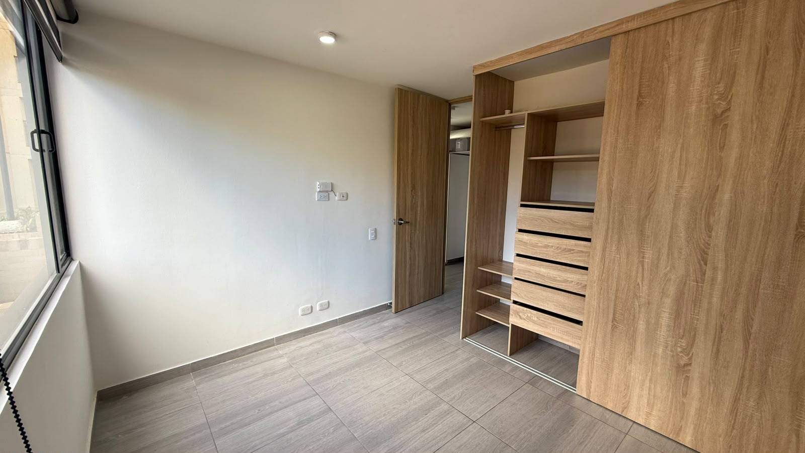 Arriendo Apartaestudio 38m2 Niza
