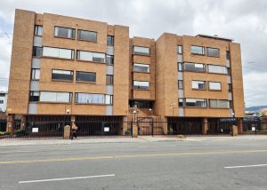Amplio Apartamento interior de 77 m² en La Calleja | Estrato 5 | Precio de Oportunidad