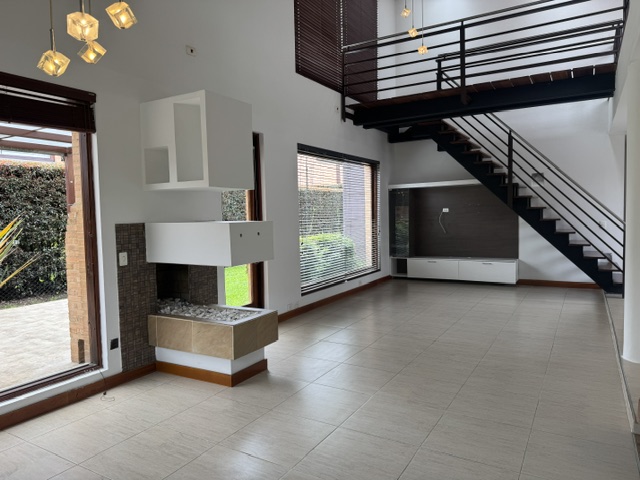 VENDO CASA CONJUNTO PALO E TEKA CAJICA