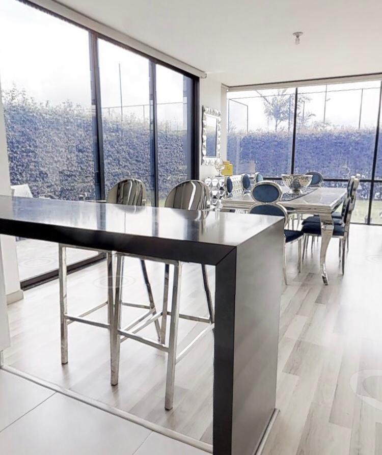 Arriendo casa en Cota Vila Style