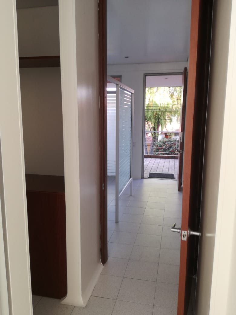 Arriendo oficina en Ofichia