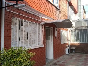 Casa Remodelada para estrenar, luminosa, tranquila, acogedora.