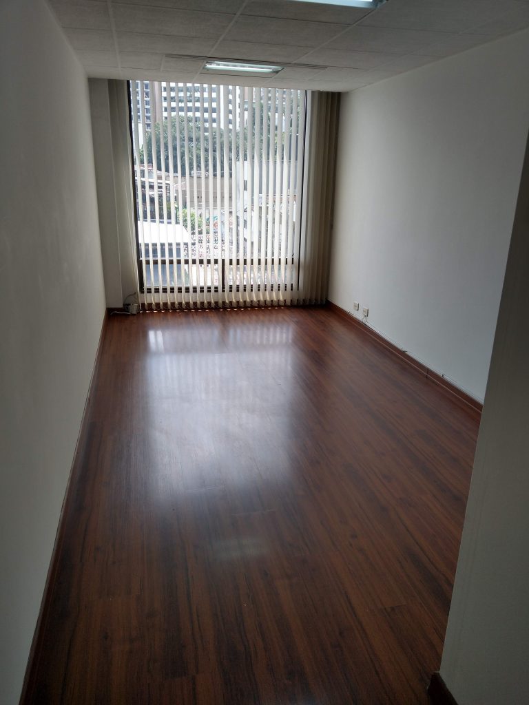 Oficina en Arriendo